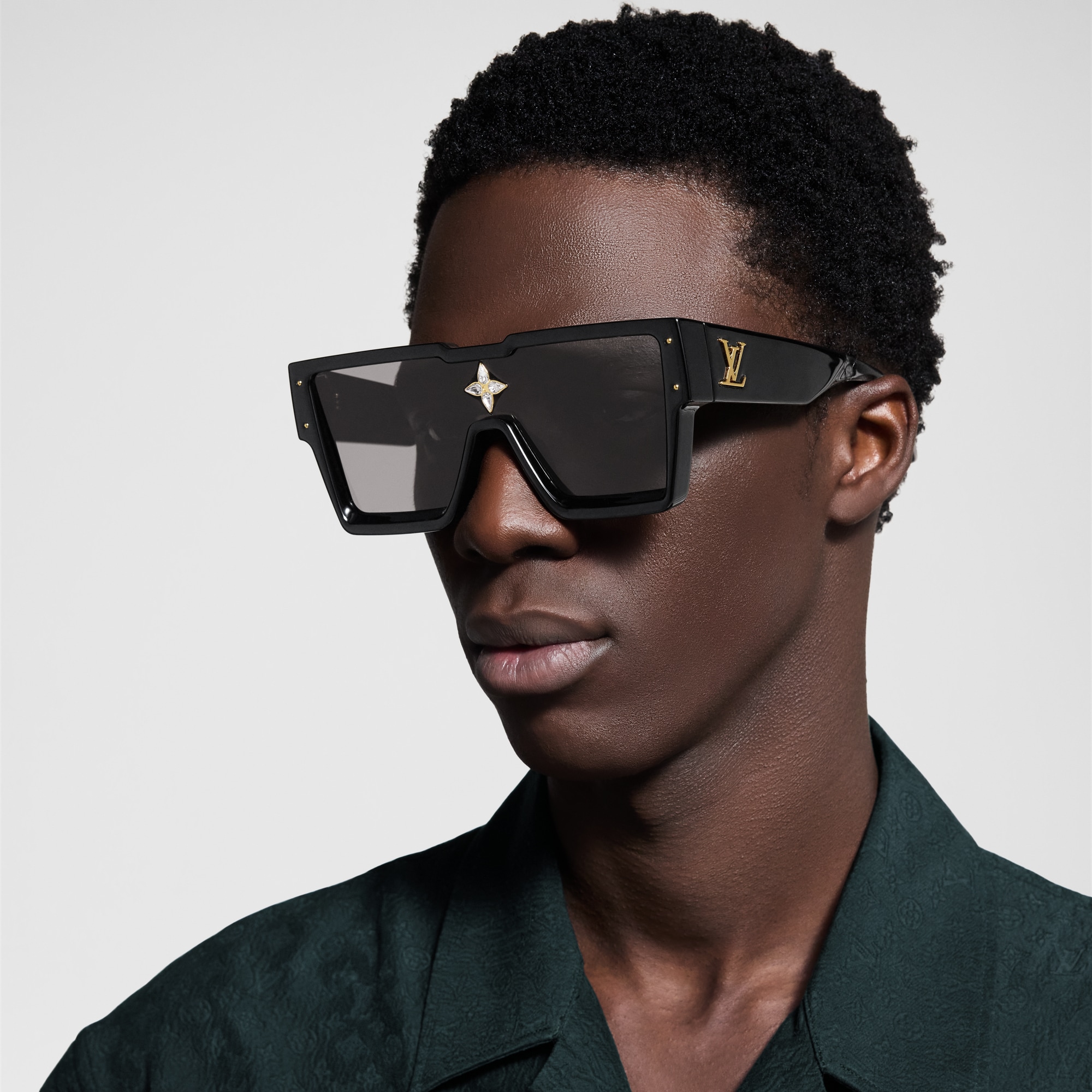 Cyclone Sunglasses S00 Accessories LOUIS VUITTON